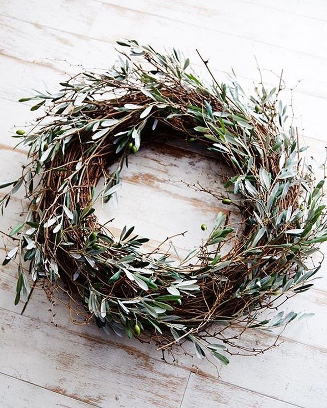 Tonight’s wreath workshop is sold out, but we’ve added a second date!  Sign up now for Tuesday, December 5th from 6-8pm.  To register follow the link in profile.