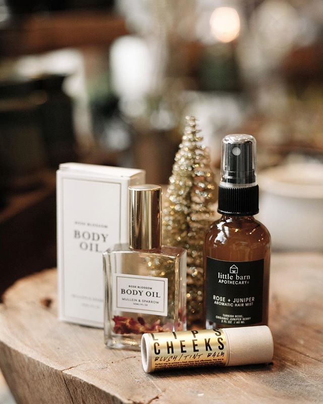 Pretty things for your pretty face.  We have a wonderful selection of apothecary gifts for men and women.