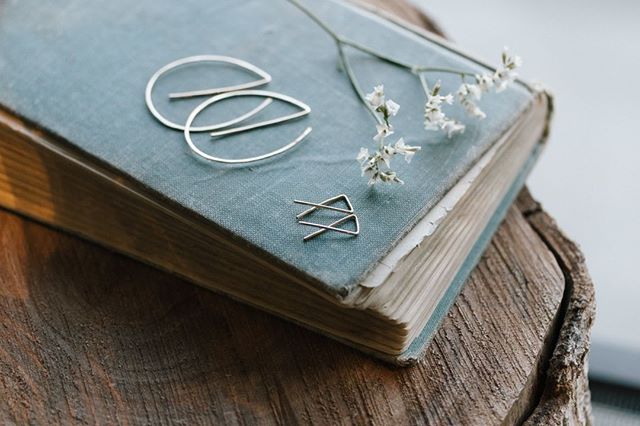 Simple & delicate. Just how we like it! Minimal earrings by @tumbleweedbeadco are just a few of our favorite pieces of jewelry in the shop. Know of a brand you think we should carry? Let us know in the comments!