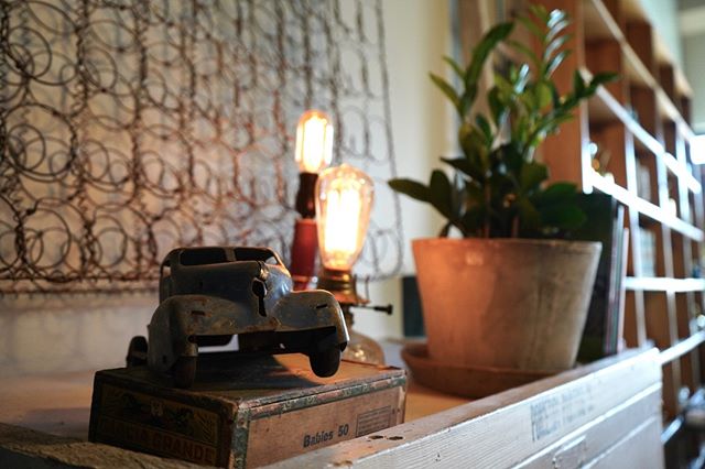 Decor pieces with a history are so special. Do you collect any vintage items?
