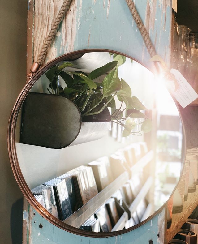 Good morning sunshine!  Let some extra light into your room with this beautiful copper framed mirror.